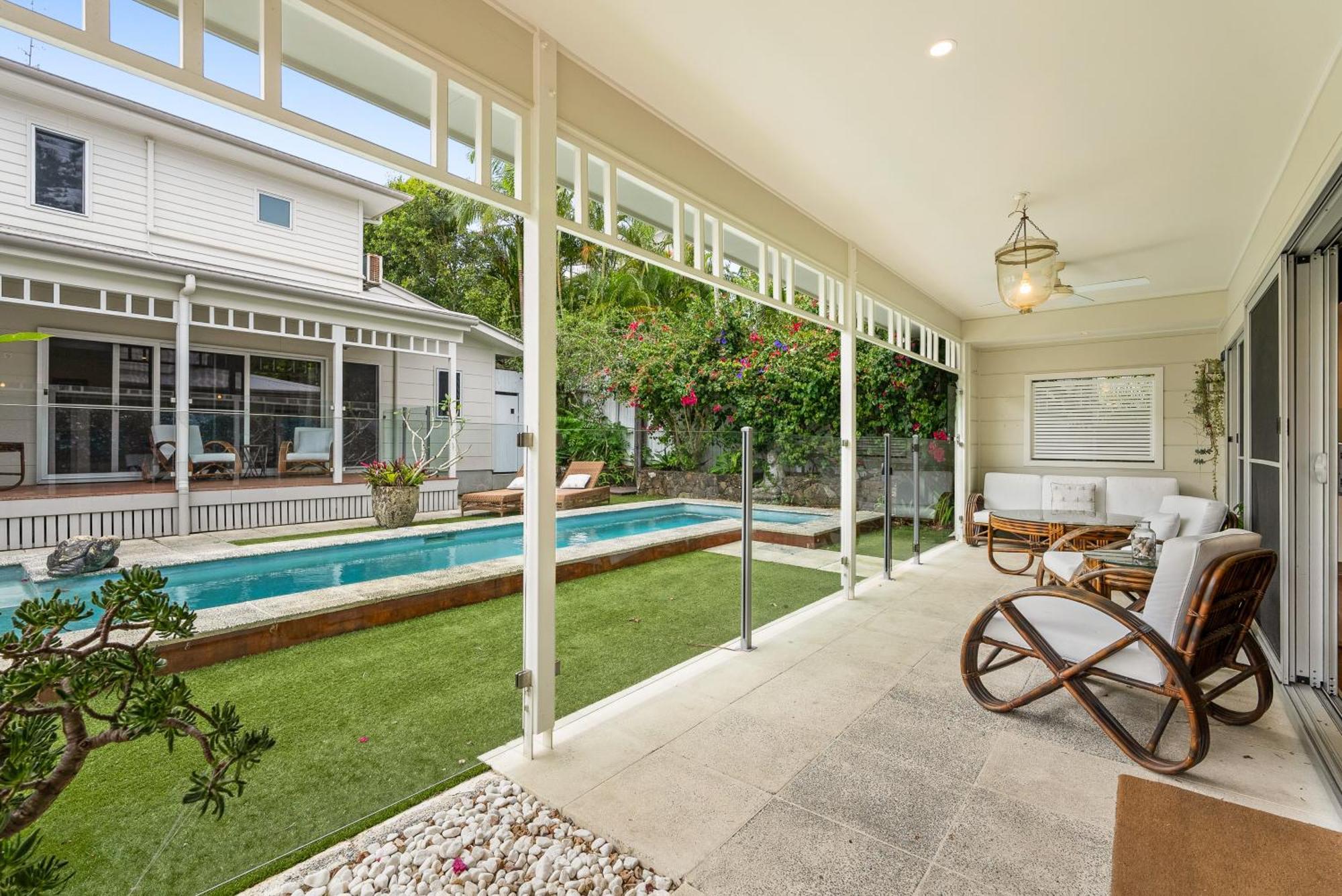 Aaman & Cinta Luxury Villas ไบรอนเบย์ ภายนอก รูปภาพ