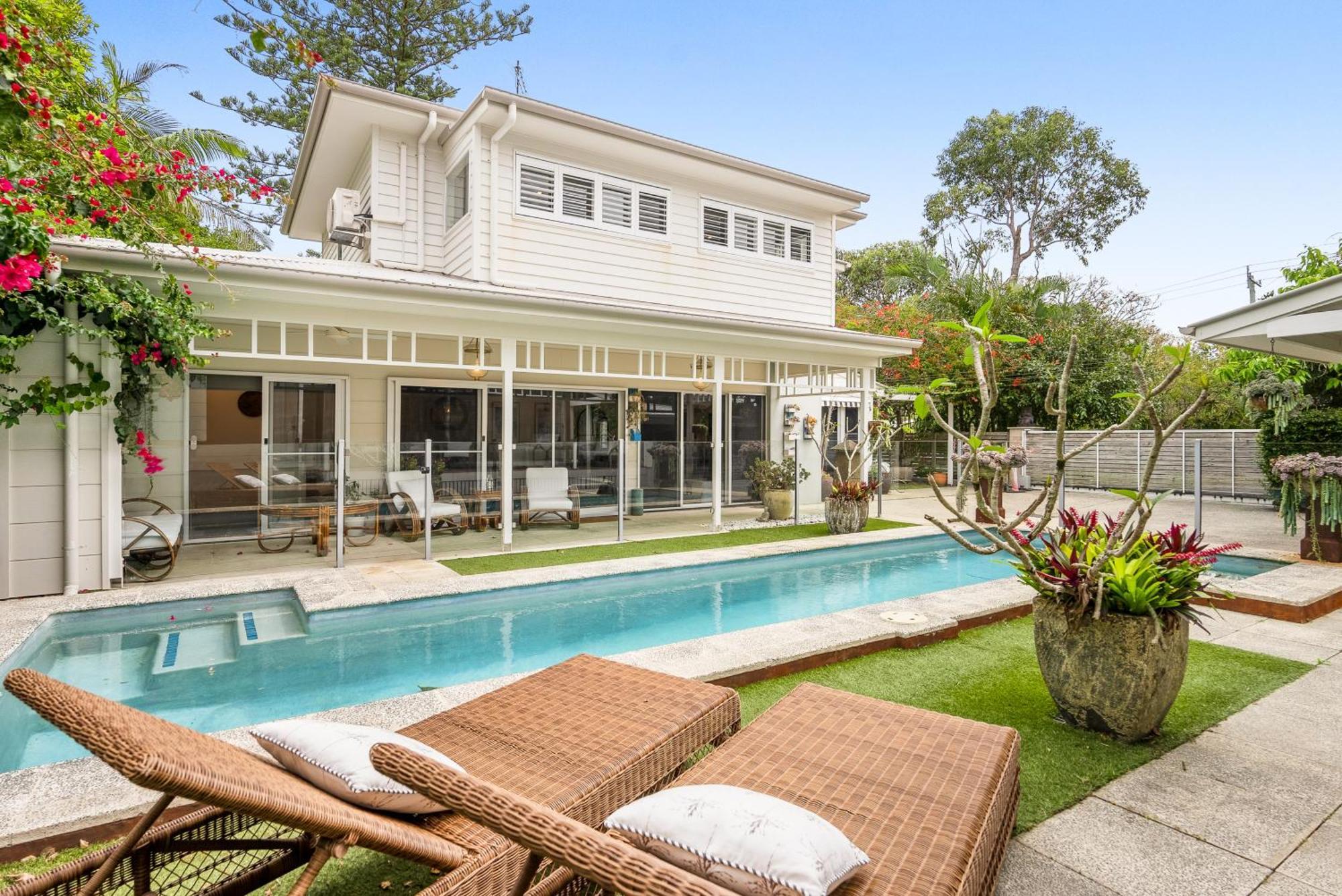Aaman & Cinta Luxury Villas ไบรอนเบย์ ภายนอก รูปภาพ