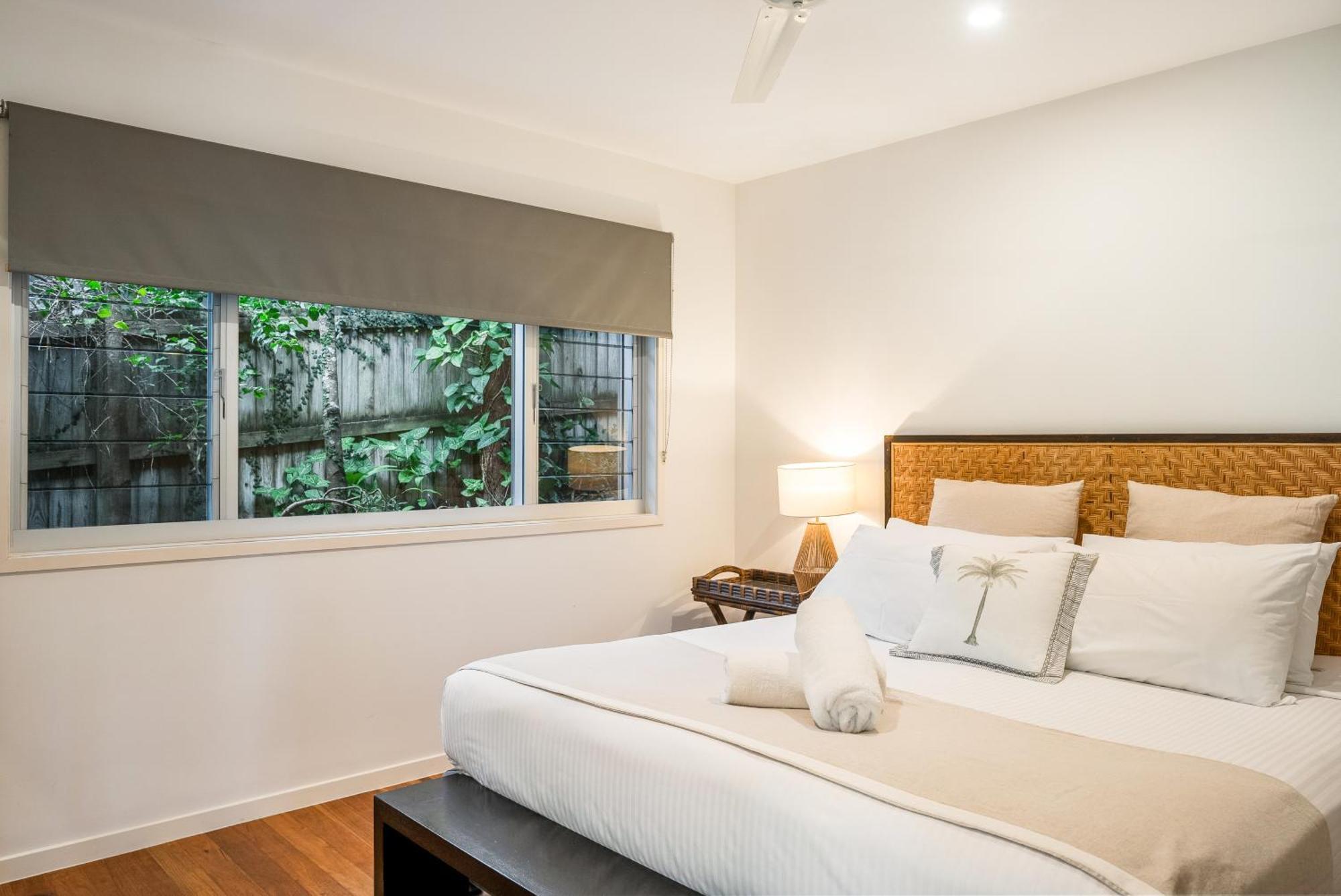 Aaman & Cinta Luxury Villas ไบรอนเบย์ ภายนอก รูปภาพ