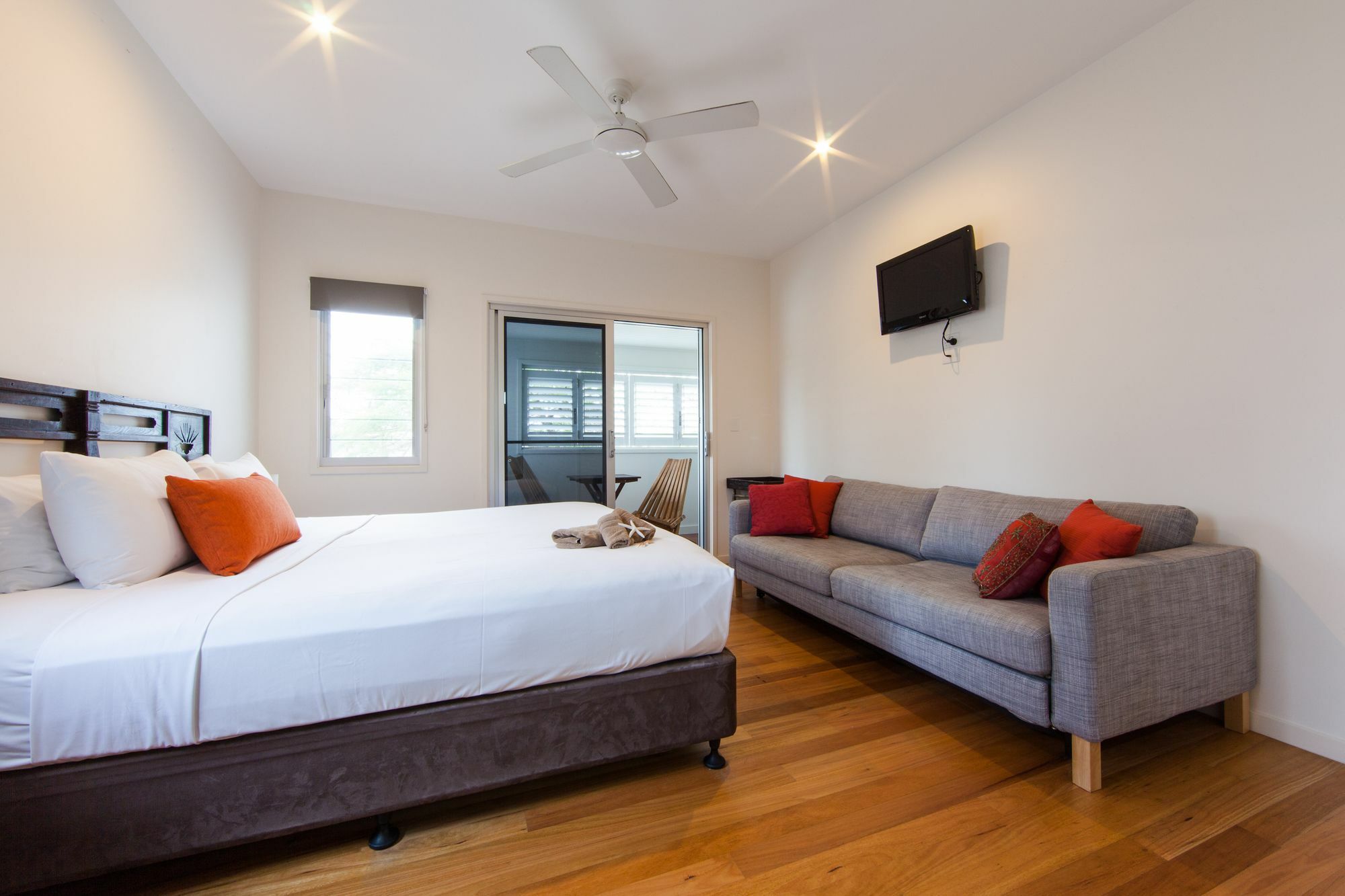 Aaman & Cinta Luxury Villas ไบรอนเบย์ ภายนอก รูปภาพ