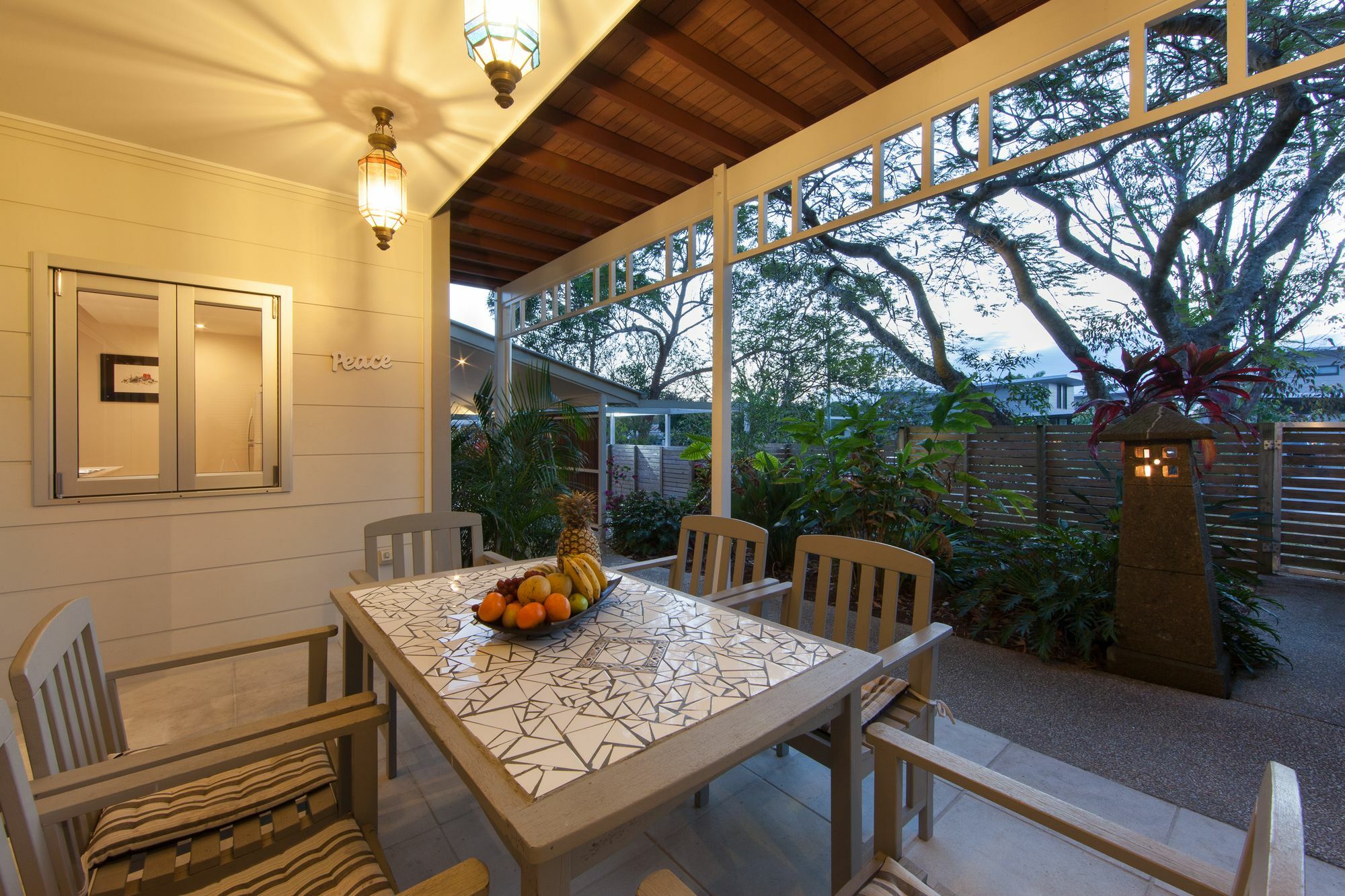 Aaman & Cinta Luxury Villas ไบรอนเบย์ ภายนอก รูปภาพ